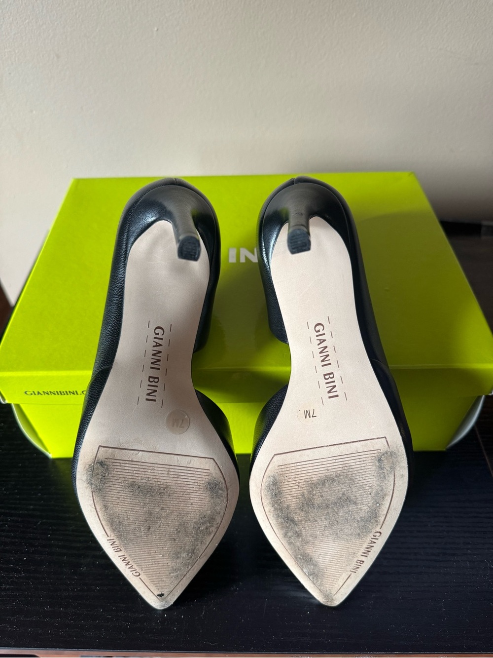 Gianni Bini Venicia Black Heels (Smoke Free) - Picture 4 of 6